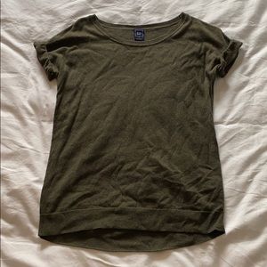 Gap rolled sleeve tee
